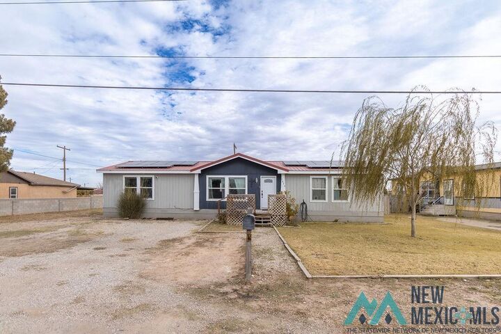 Property Photo: 3024 Carver Street NM 88220