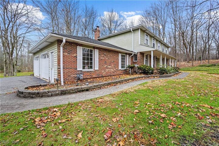 Property Photo:  14280 Sweetbriar Lane  OH 44072 