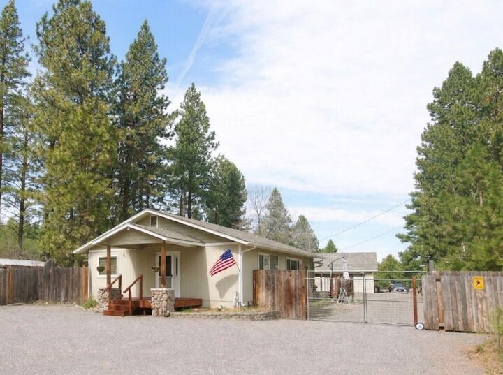 Property Photo:  19154 Baker Road  OR 97702 