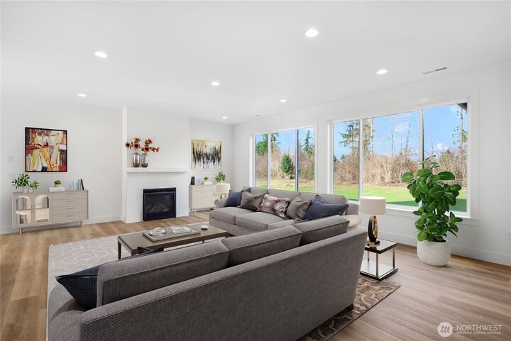 Property Photo:  2413  197th Street NE  WA 98223 