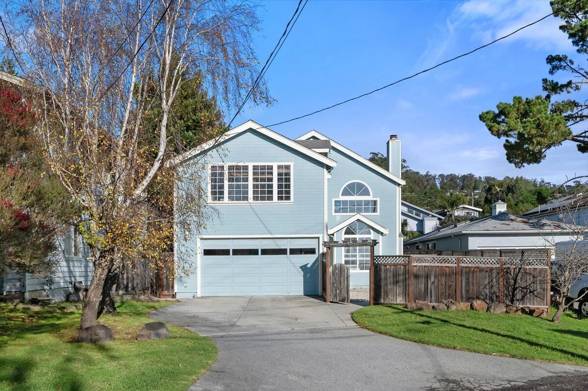 Property Photo:  622 Avenue Balboa  CA 94018 