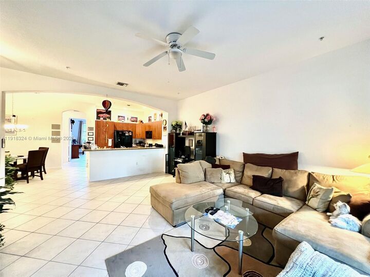 Property Photo:  2901 NW 126th Ave 2-415  FL 33323 