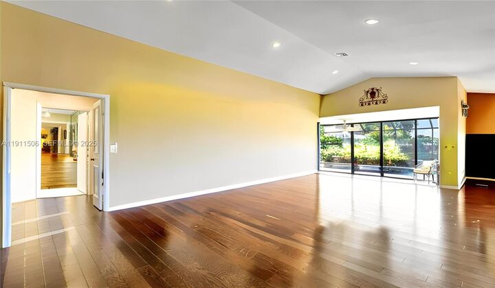 Property Photo:  10858 White Aspen Ln  FL 33428 