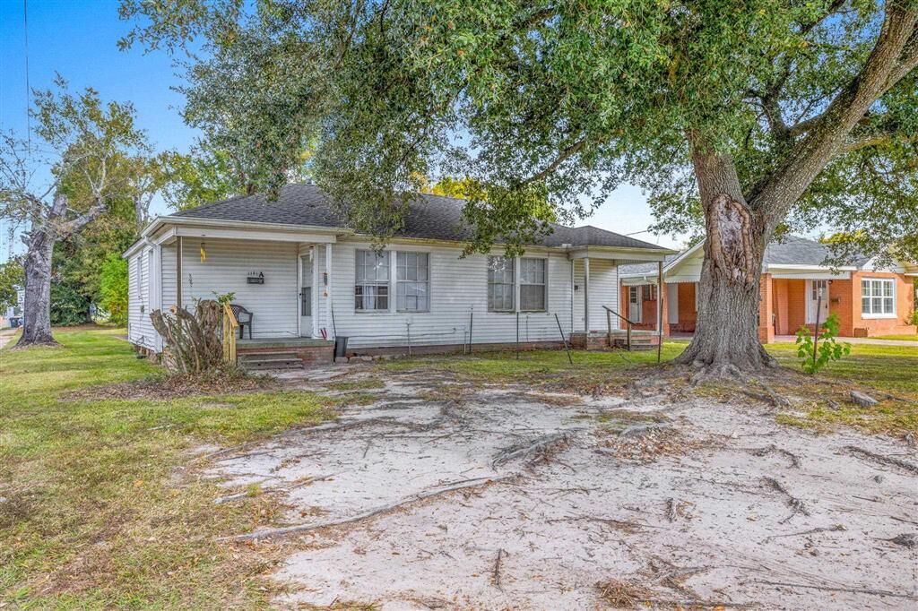 Property Photo:  1101 Oklahoma Street  LA 70607 