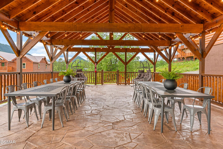 Property Photo: 758 Bethlehem Way TN 37876