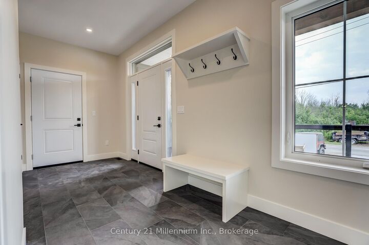 Property Photo:  15 Grenville Street N  ON N0H 2L0 