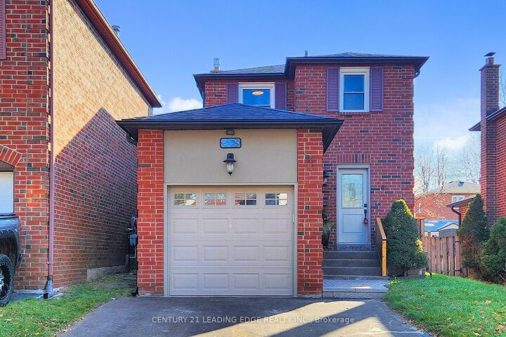 49 Madsen Crescent  Markham ON L3R 4P2 photo