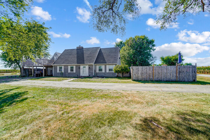 Property Photo: 3860 Horseshoe Bend Road OH 45373