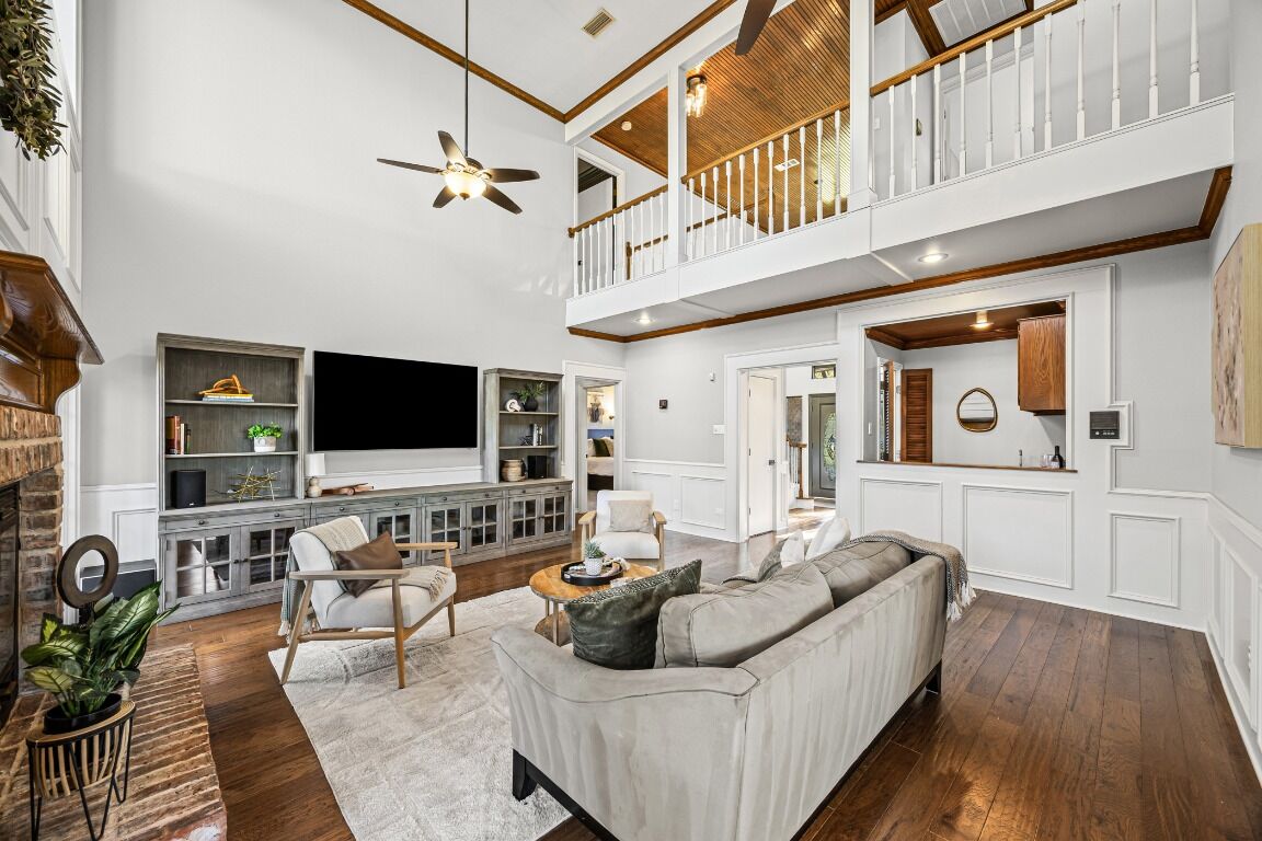 Property Photo: 7404 Curly Leaf Cove TX 78750