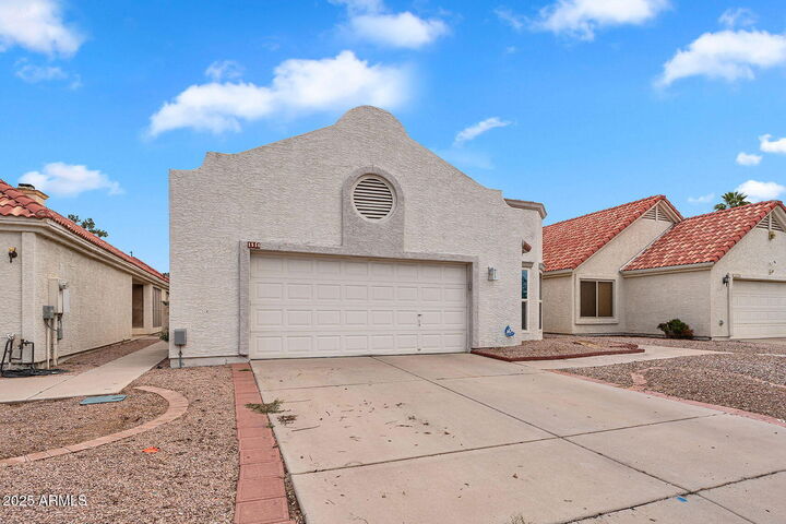 Property Photo:  1510 E Commerce Avenue  AZ 85234 