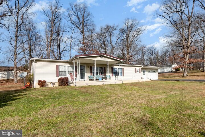 Property Photo:  110 E Berlin Road  PA 17372 