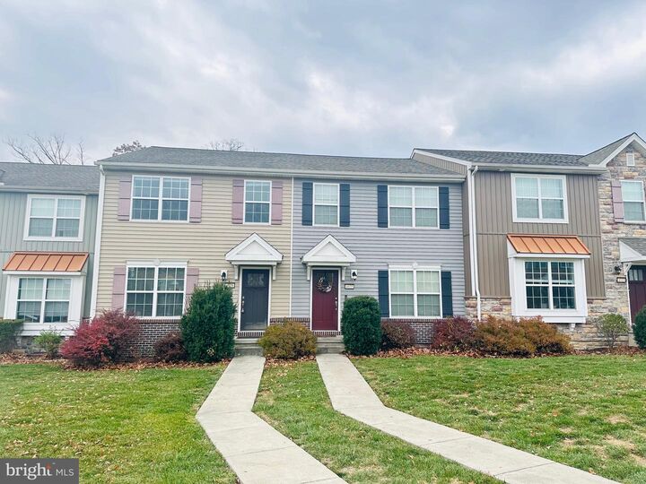 4925 Laurel Drive  Enola PA 17025 photo