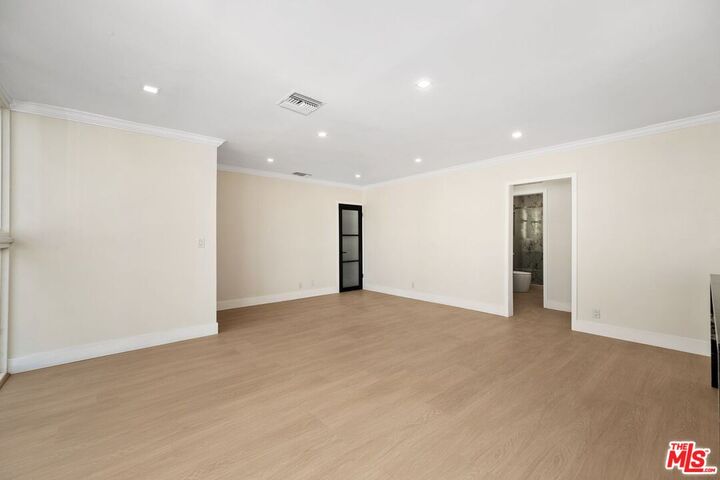 Property Photo: 1223 23rd St CA 90404