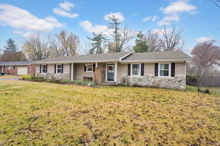 Property Photo:  845 Park Plaza Drive  IN 47715 