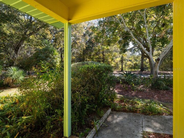 Property Photo: 4510 NW 31st Avenue FL 32606