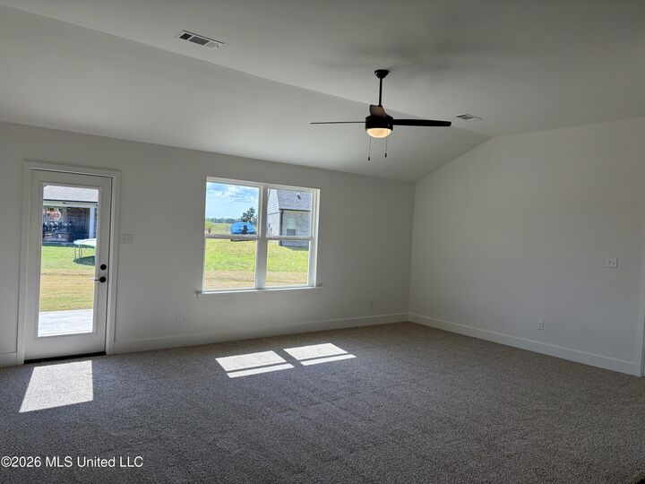 Property Photo:  109 Red Bird Cove  MS 38668 