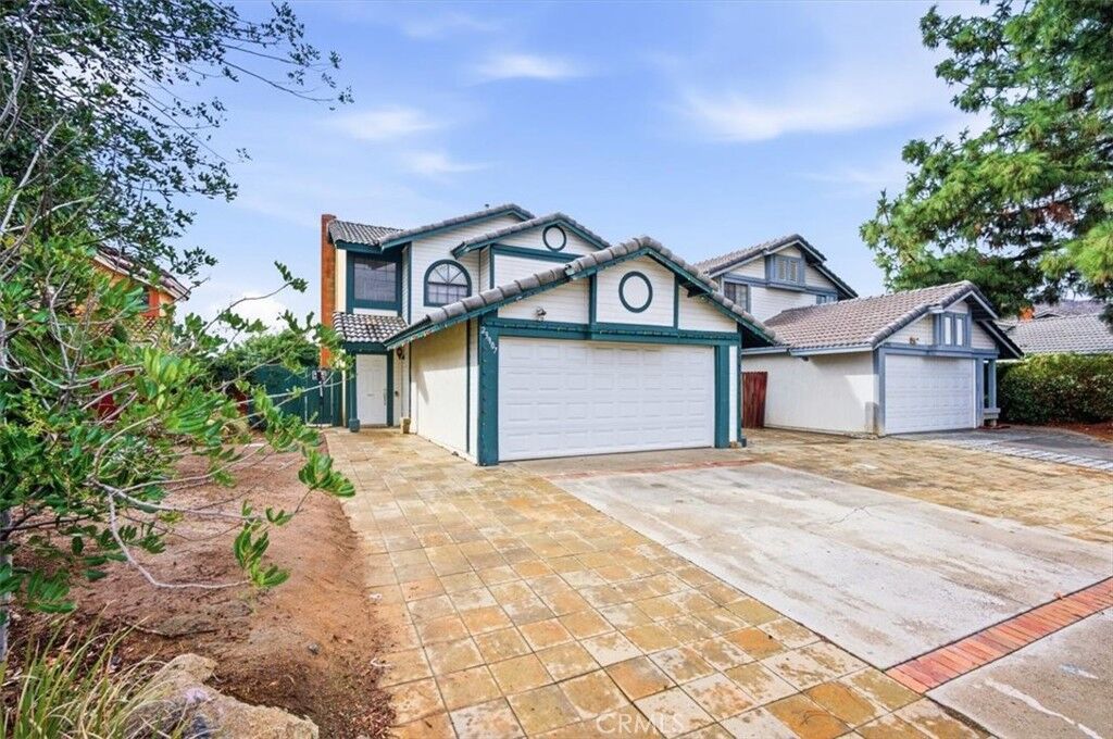 Property Photo: 23907 Mark Twain CA 92557