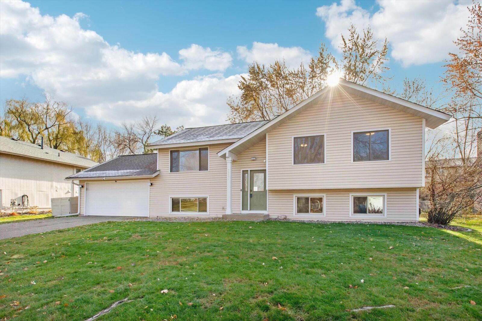 Property Photo: 7331 Berkshire Way MN 55311