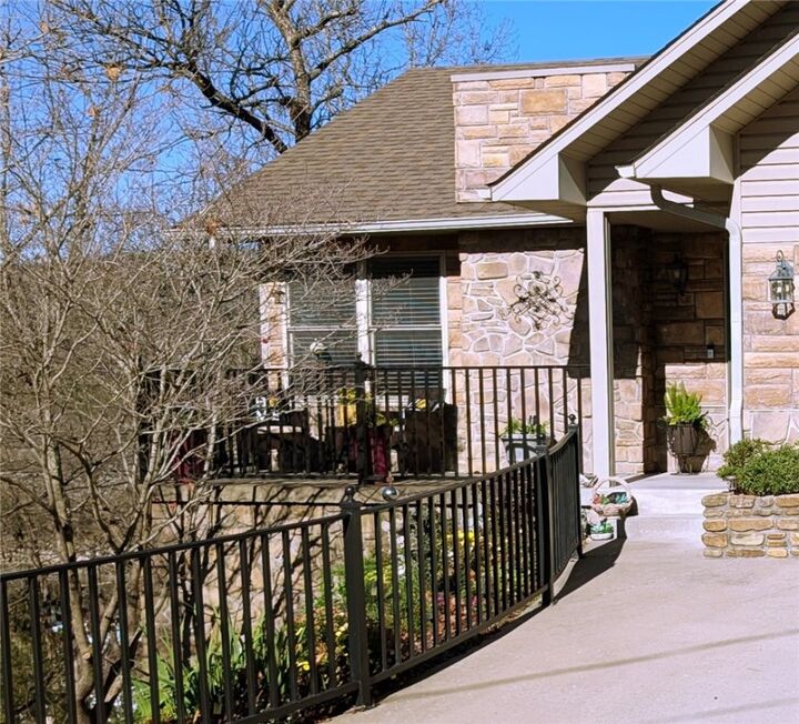 Property Photo:  7 Larkspur Lane  AR 72631 