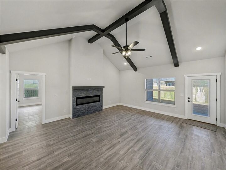 Property Photo: 6906 Basswood Avenue AR 72713