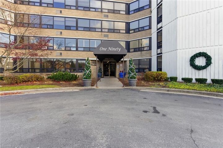 Property Photo: 190 Highway 20 W 101 ON L0S 1M0