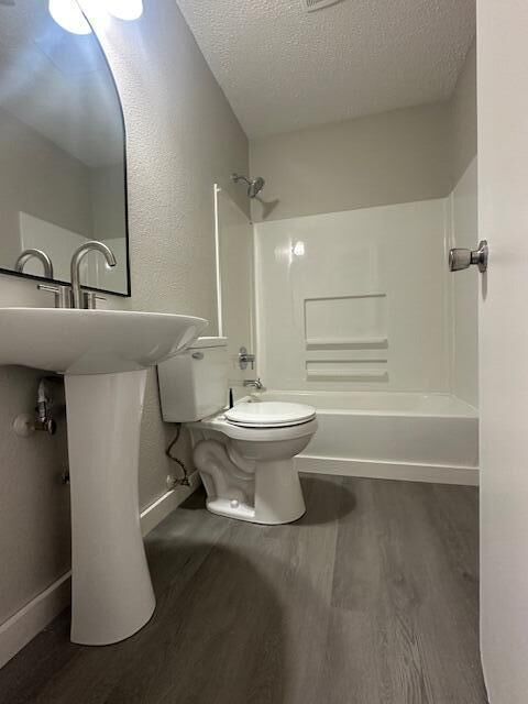 Property Photo: 210 Hickory St LA 71461