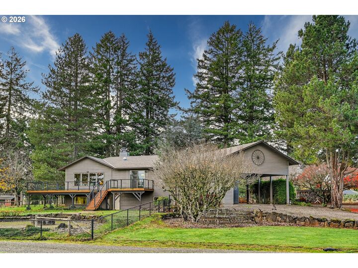 Property Photo:  37902 SE Porter Rd  OR 97023 
