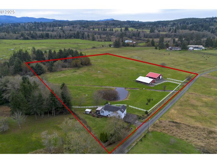 Property Photo:  35364 Searls Ln  OR 97103 