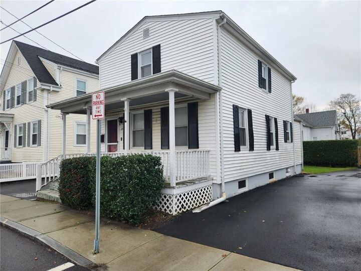 Property Photo:  17 Rock Street  RI 02809 
