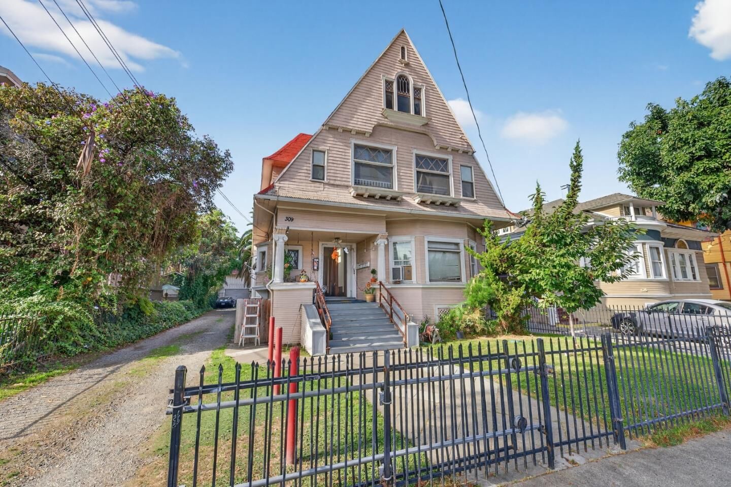 Property Photo:  309 North 5th Street  CA 95112 