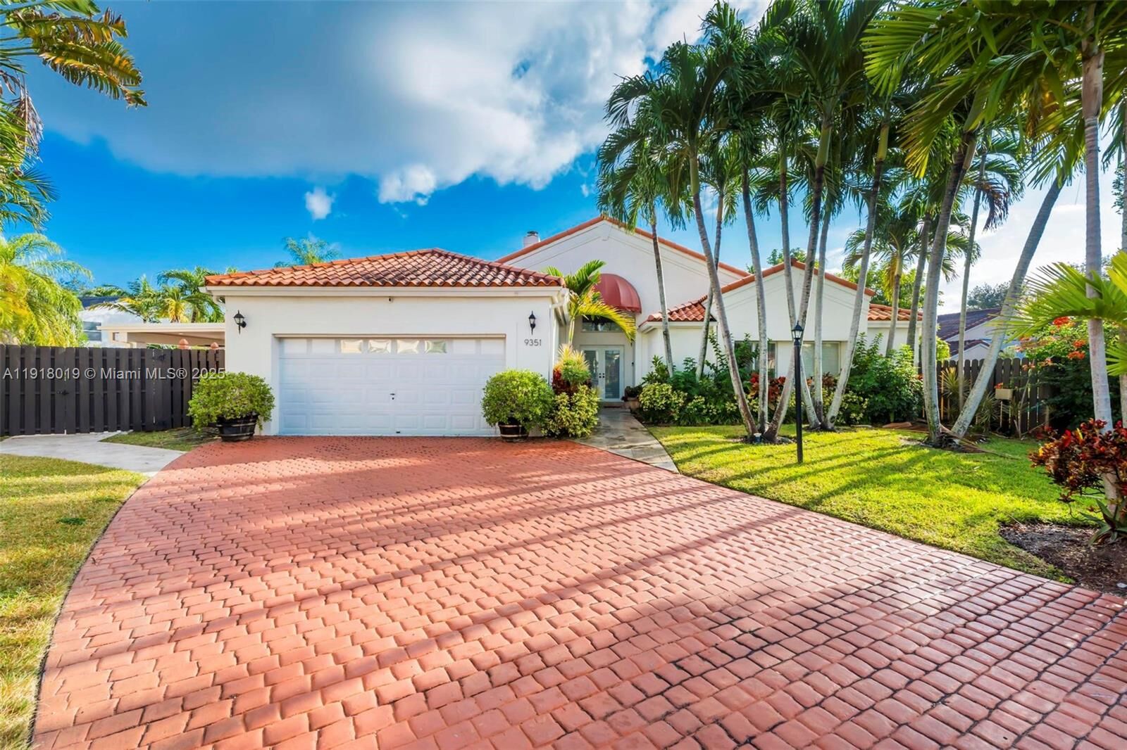 Property Photo:  9351 SW 118th Pl  FL 33186 