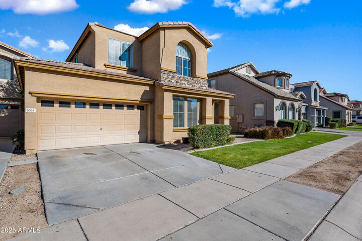 Property Photo: 5328 E Hopi Avenue AZ 85206