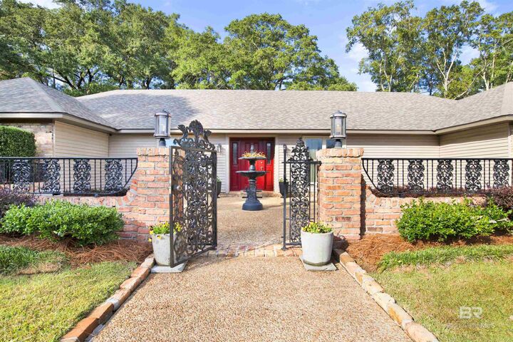 Property Photo: 10291 Plantation Drive AL 36526