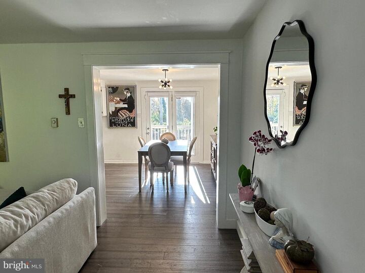 Property Photo:  7601 Rudyard Street  VA 22043 