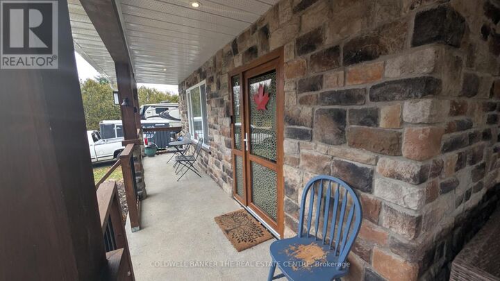 Property Photo:  247 Poplar Avenue  ON L0K 1R0 