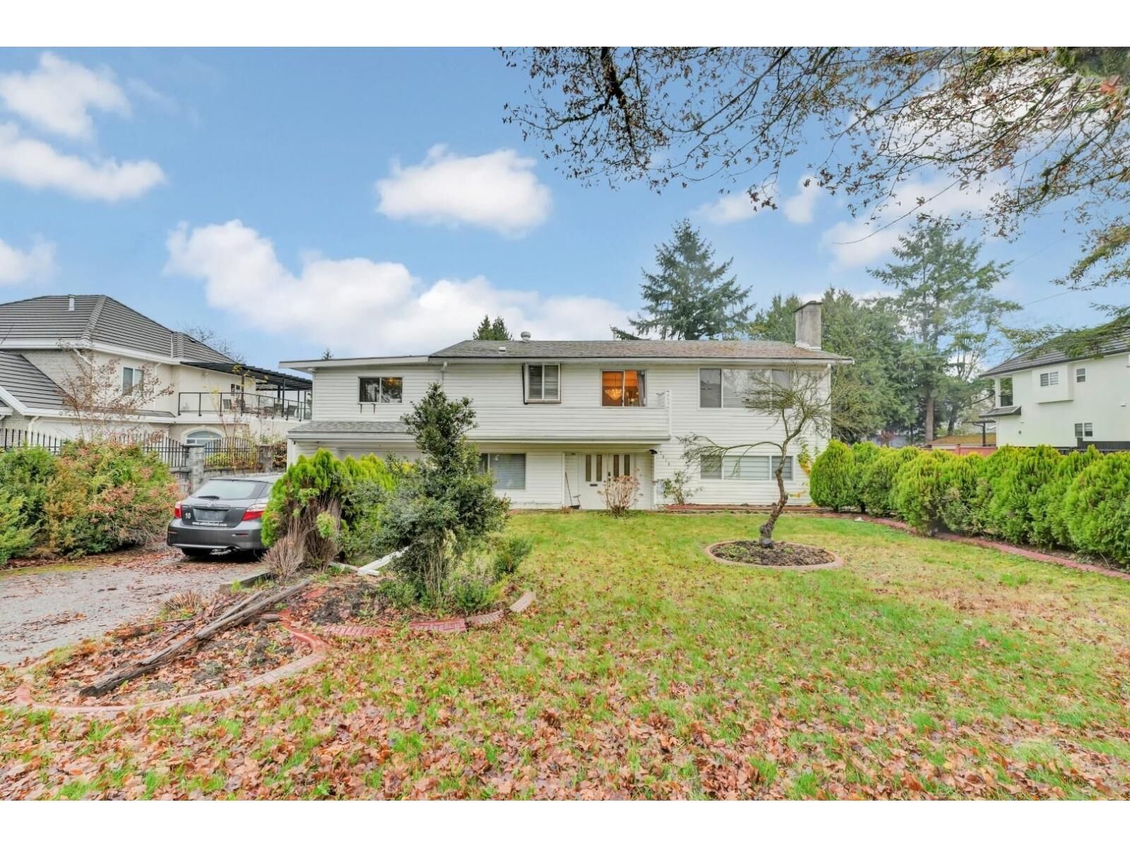 Photo de la propriété: 7910 124 Street BC V3W 3X6