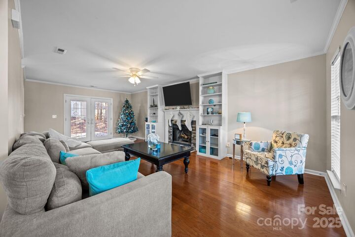 Property Photo:  135 Shade Tree Circle  SC 29715 