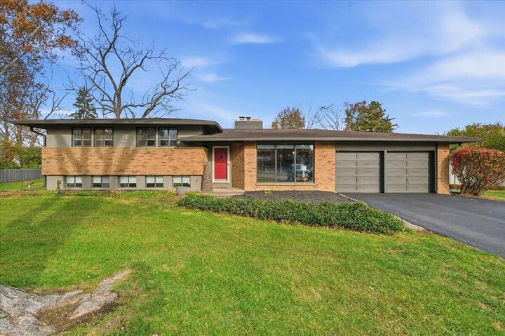 Property Photo:  6550 Winston E Court  OH 43235 