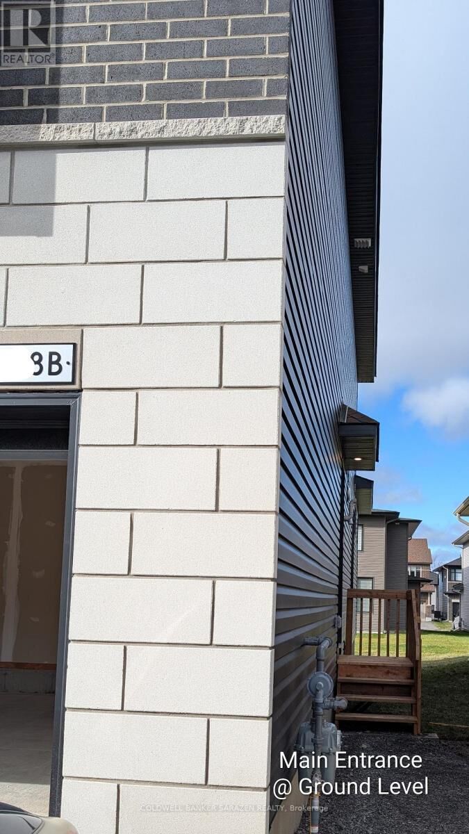 Property Photo: 238-B Ginebik Way ON K1X 0H5