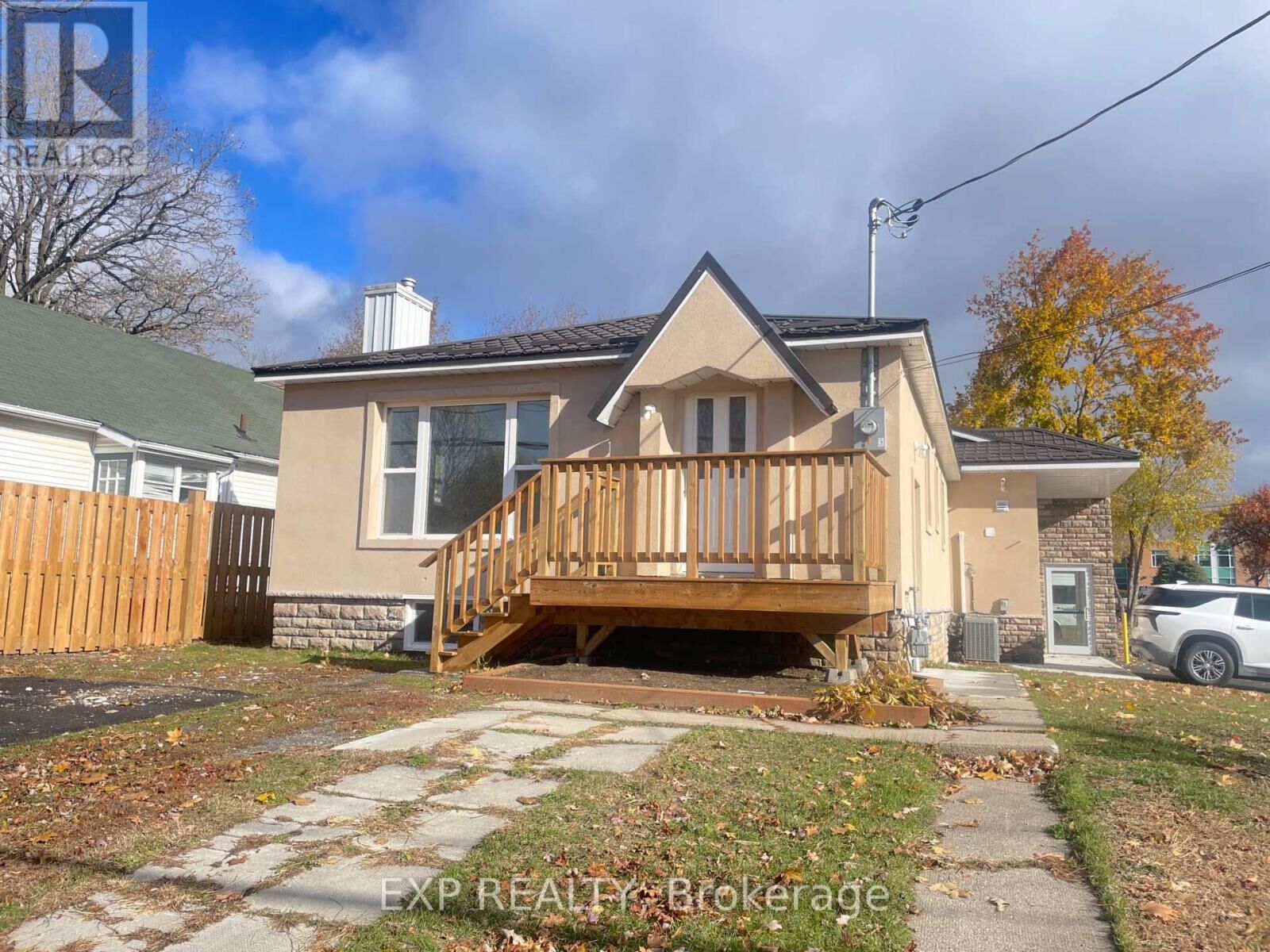 Property Photo:  55 Spring Street A  ON K0A 1A0 