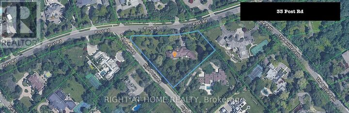 Property Photo:  33 Post Road  ON M3B 1J1 