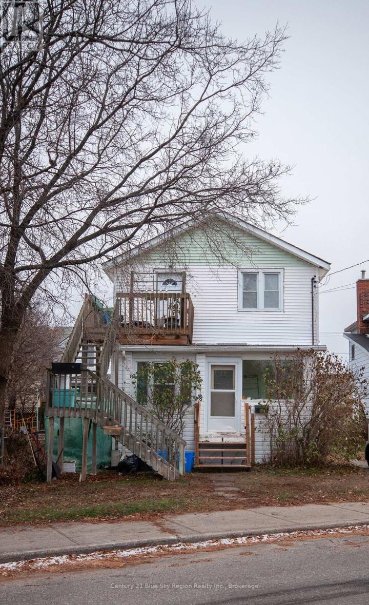 Property Photo:  118-120 Sixth Avenue West  ON P1B 3P2 