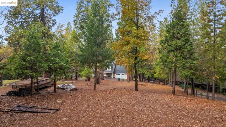 Property Photo: 24227 Awahanee Rd CA 95370