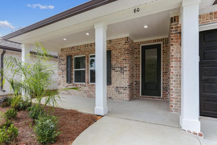 Property Photo: 80 Owen Street FL 32578