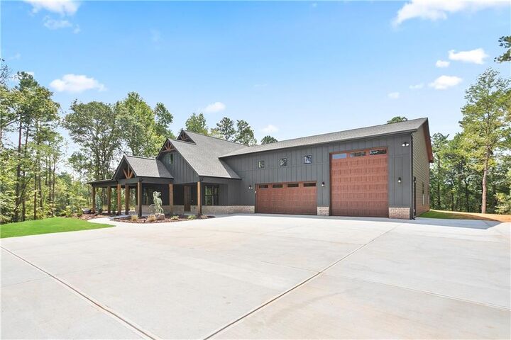 Property Photo:  202 Old Sandhill Road  GA 30116 