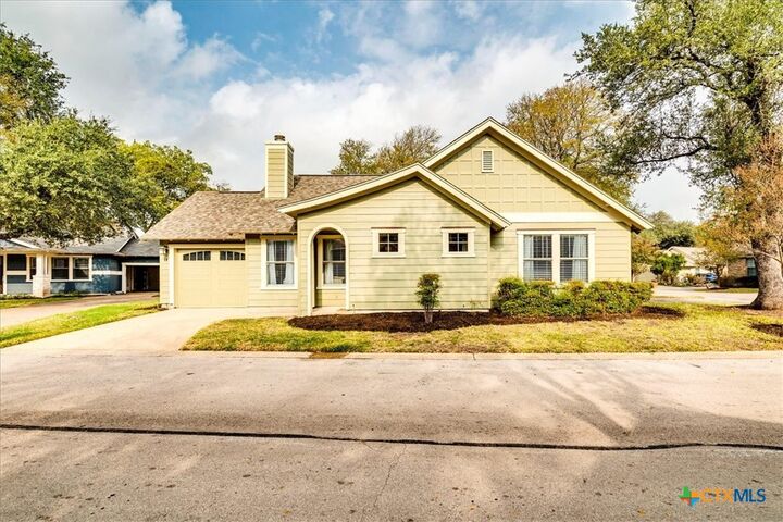 Property Photo: 13604 Caldwell Drive 19 TX 78750