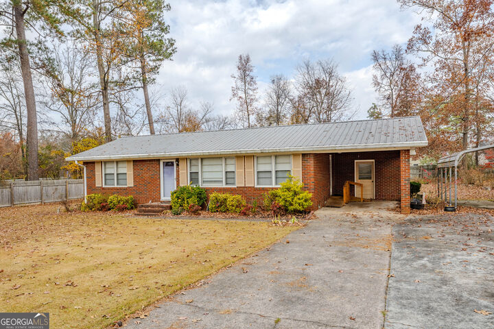 Property Photo: 19 Lovell Street NE GA 30165