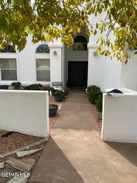 Property Photo:  6357 Calle Del Rio  TX 79912 