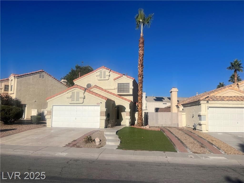 Property Photo: 2046 Waverly Circle NV 89014