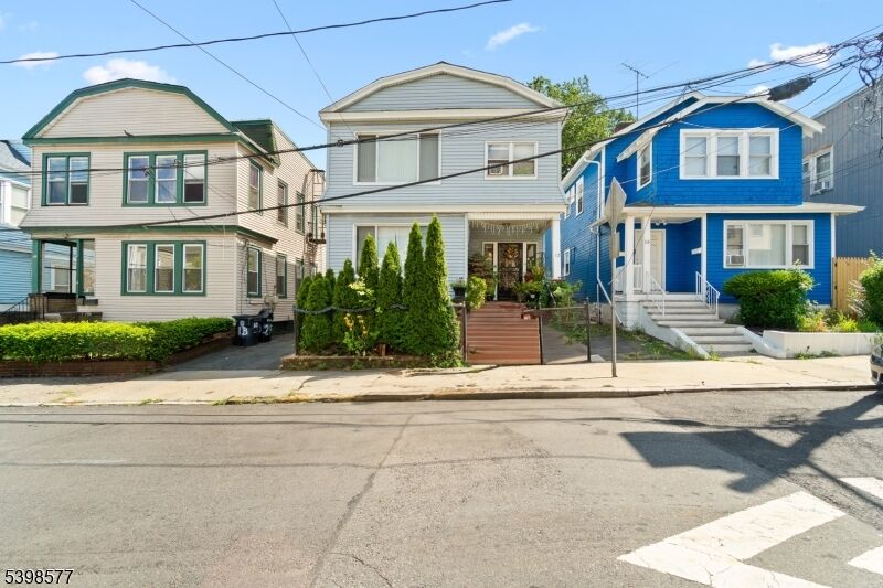 Property Photo:  12 Patten Pl  NJ 07112 